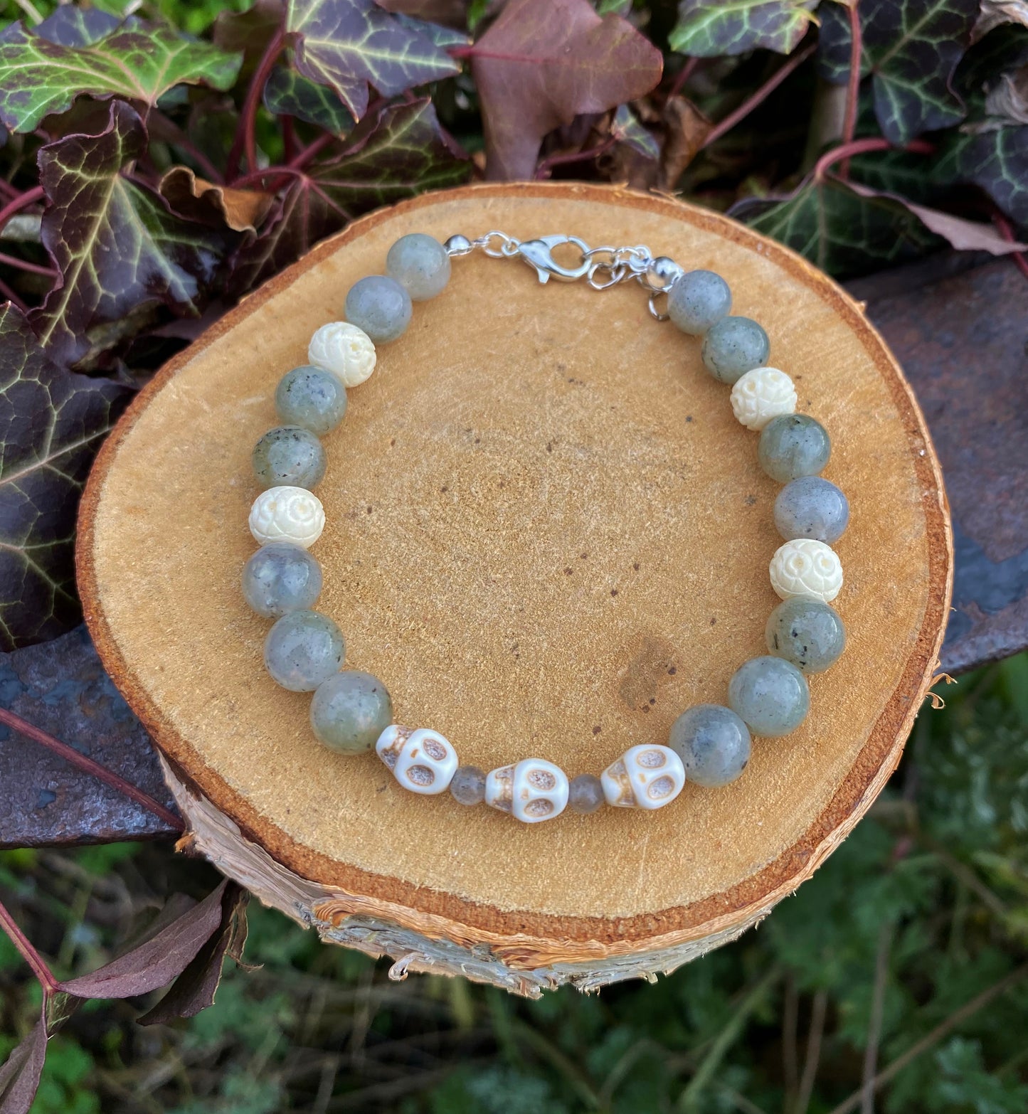 Bracelet Skulls Labradorite et Os