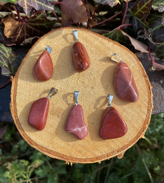 Pendentif Jaspe Breschia pierre roulée